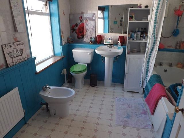  Image of 4 bedroom Terraced house for sale in St. Peters Road Great Yarmouth NR30 at St Peters Road  Great Yarmouth, NR30 3AY