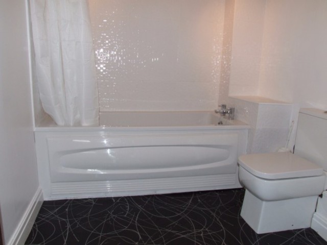  Image of 2 bedroom Apartment to rent in Greenbriar Close Blackpool FY3 at Greenbriar Close  Blackpool, FY3 7SA