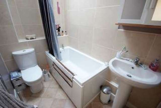  Image of 3 bedroom Terraced house for sale in Grove Road Gosport PO12 at Grove Road  Gosport, PO12 4JN