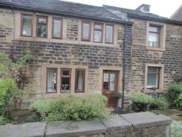 Image of 3 bedroom Detached house to rent in Hall Bower Huddersfield HD4 at Hall Bower  Huddersfield, HD4 6RR