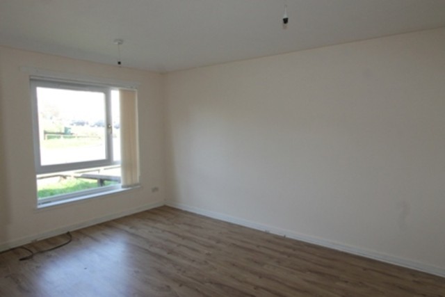  Image of 3 bedroom Terraced house to rent in Hamiltonhill Gardens Glasgow G22 at Possil Park Glasgow Glasgow, G22 5PR