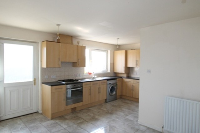  Image of 3 bedroom Terraced house to rent in Hamiltonhill Gardens Glasgow G22 at Possil Park Glasgow Glasgow, G22 5PR