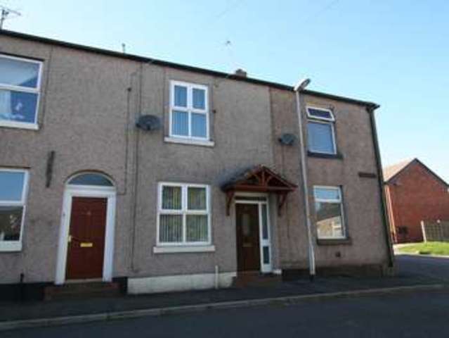  Image of 2 bedroom Terraced house to rent in Harold Street Rochdale OL16 at Rochdale OL16 2PN Rochdale, OL16 2PN