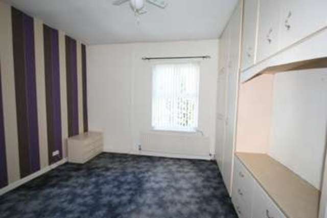  Image of 2 bedroom Terraced house to rent in Harold Street Rochdale OL16 at Rochdale OL16 2PN Rochdale, OL16 2PN