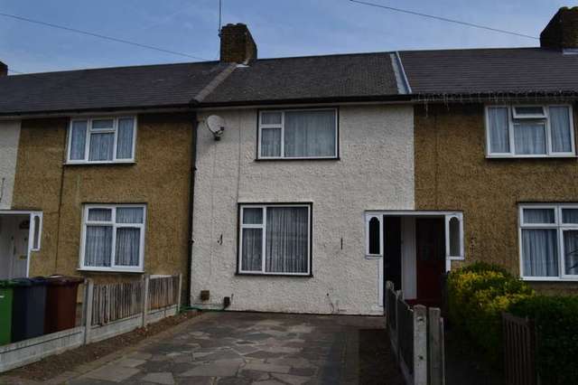  Image of 2 bedroom Terraced house for sale in Harrold Road Becontree Dagenham RM8 at Dagenham, RM8 2ND