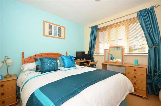  Image of 4 bedroom Detached house for sale in Harrow Way Kingsnorth Ashford TN23 at Kingsnorth Ashford Ashford, TN23 3JB
