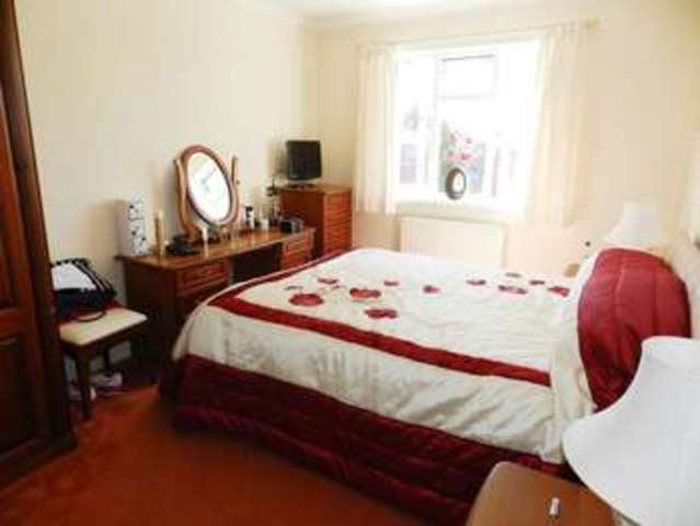  Image of 3 bedroom Bungalow for sale in Haven Road Haverfordwest SA61 at Haverfordwest Pembrokeshire Haverfordwest, SA61 1DL