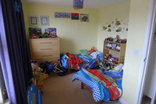  Image of 3 bedroom Terraced house to rent in Hawthorn Road Blaydon-on-Tyne NE21 at Hawthorn Road  Blaydon-On-Tyne, NE21 5DU