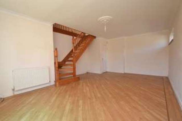  Image of 5 bedroom Detached house to rent in Hawthorne Avenue Hellesdon Norwich NR6 at Hawthorne Avenue  Norwich, NR6 6LE