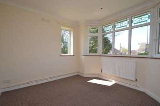  Image of 5 bedroom Detached house to rent in Hawthorne Avenue Hellesdon Norwich NR6 at Hawthorne Avenue  Norwich, NR6 6LE
