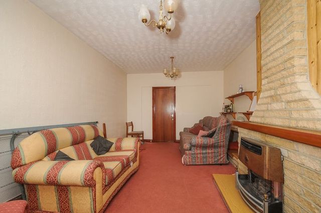  Image of 4 bedroom Terraced house for sale in Girdlestone Road Headington Oxford OX3 at Girdlestone Road Headington Oxford, OX3 7NA