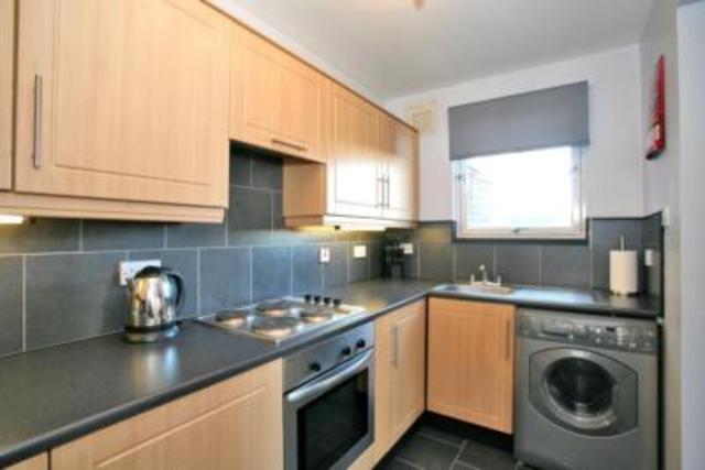  Image of 1 bedroom Flat to rent in Headland Court Aberdeen AB10 at Garthdee Aberdeen Aberdeen, AB10 7GZ