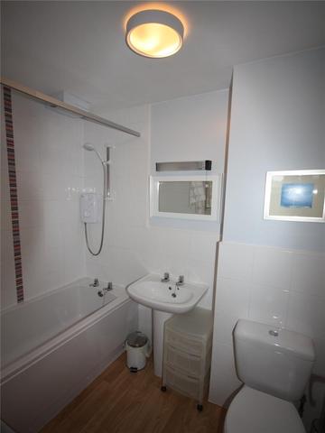  Image of 2 bedroom Flat to rent in Headland Court Aberdeen AB10 at Garthdee Aberdeen Aberdeen, AB10 7HL