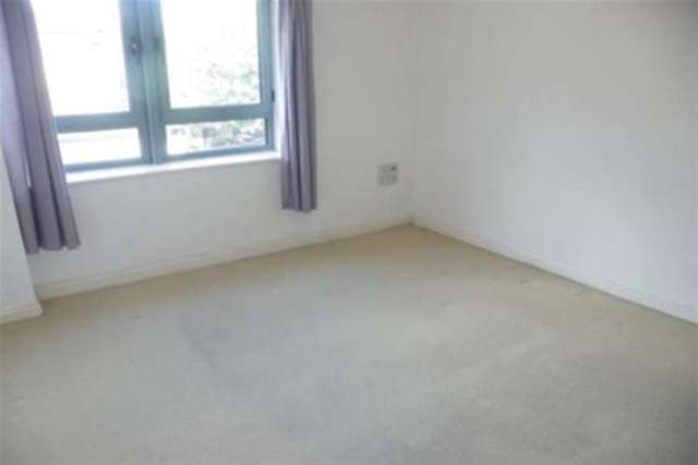  Image of 1 bedroom Flat to rent in Canal Street Nottingham NG1 at Nottingham, NG1 7HD