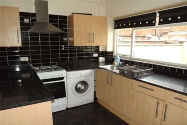  Image of 2 bedroom Terraced house to rent in Herbert Street Lostock Gralam Northwich CW9 at Northwich, CW9 7PP
