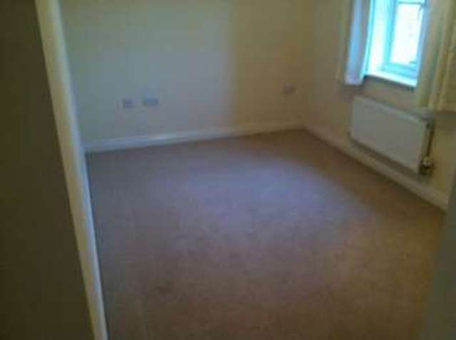  Image of 2 bedroom Detached house to rent in Hestercombe Close Weston-super-Mare BS24 at Hestercombe Close Weston Village Weston-Super-Mare, BS24 7JH