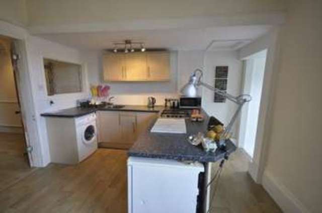  Image of 3 bedroom Terraced house to rent in Hewlett Road Cheltenham GL52 at Hewlett Road  Cheltenham, GL52 6AR