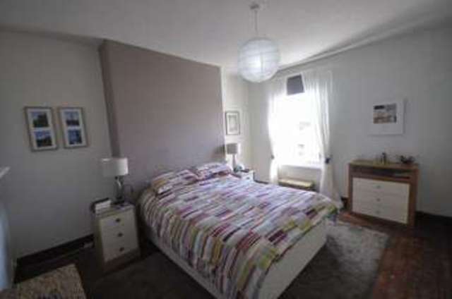  Image of 3 bedroom Terraced house to rent in Hewlett Road Cheltenham GL52 at Hewlett Road  Cheltenham, GL52 6AR