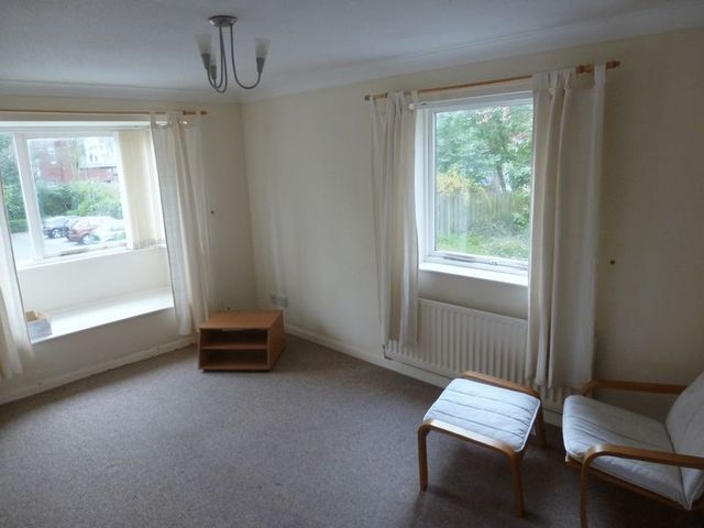 Image of 2 bedroom Flat to rent in High Dene Jesmond Newcastle upon Tyne NE7 at High Dene Array Longbenton, NE7 7TL