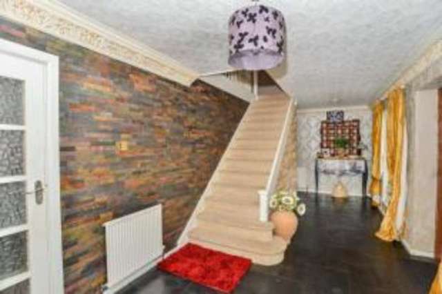  Image of 6 bedroom Detached house for sale in High Oakham Hill Mansfield NG18 at Mansfield Nottinghamshire Mansfield, NG18 5AH