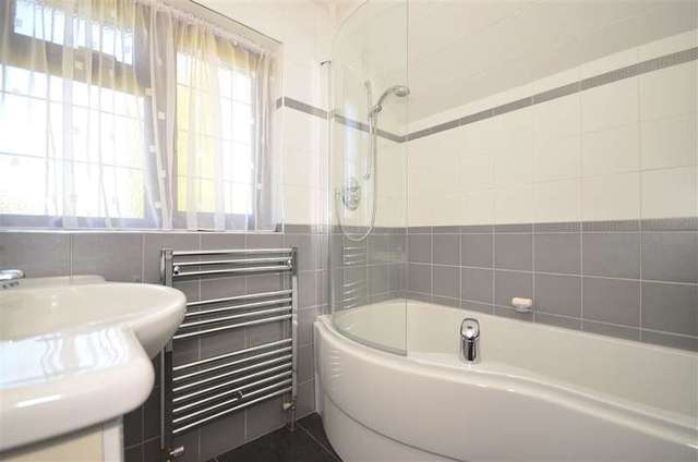  Image of 3 bedroom Detached house for sale in High Street Blackboys Uckfield TN22 at Blackboys Uckfield Uckfield, TN22 5JU