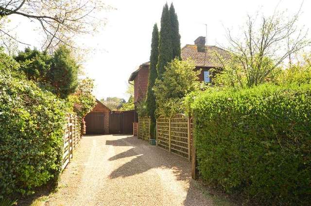  Image of 3 bedroom Detached house for sale in High Street Blackboys Uckfield TN22 at Blackboys Uckfield Uckfield, TN22 5JU
