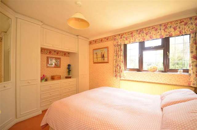  Image of 3 bedroom Detached house for sale in High Street Blackboys Uckfield TN22 at Blackboys Uckfield Uckfield, TN22 5JU