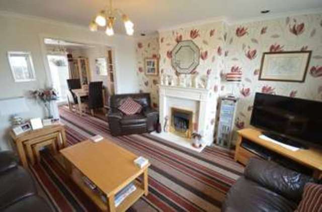  Image of 3 bedroom Terraced house for sale in Higher Lomax Lane Heywood OL10 at Higher Lomax Lane  Heywood, OL10 4RT