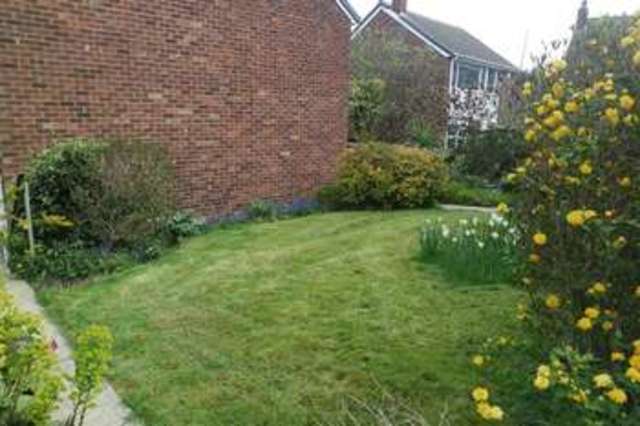  Image of 3 bedroom Detached house for sale in Highland Close Mansfield Woodhouse Mansfield NG19 at Highland Close Mansfield Woodhouse Mansfield, NG19 9BN