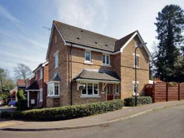  Image of 3 bedroom Detached house for sale in Highwood Park Crawley RH11 at Highwood Park Woodmans Hill Crawley, RH11 9PP