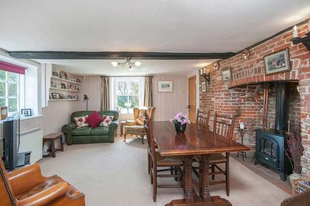  Image of 8 bedroom Detached house for sale in Old Street Fareham PO14 at Hill Head Fareham Hampshire, PO14 3HN