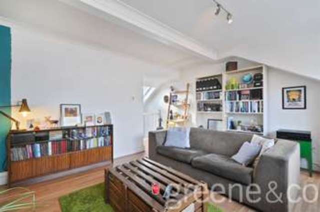  Image of 2 bedroom Flat for sale in Hillfield Avenue London N8 at Crouch End London Hornsey, N8 7DN