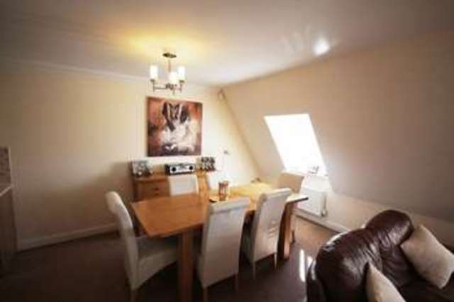  Image of 3 bedroom Flat for sale in Yarmouth Road Thorpe St. Andrew Norwich NR7 at Yarmouth Road  Norwich, NR7 0QY