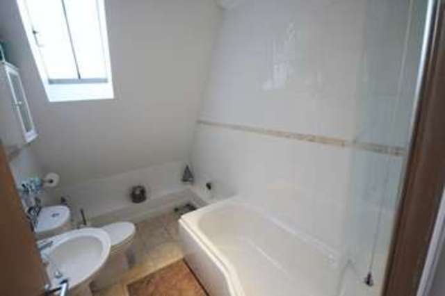  Image of 3 bedroom Flat for sale in Yarmouth Road Thorpe St. Andrew Norwich NR7 at Yarmouth Road  Norwich, NR7 0QY