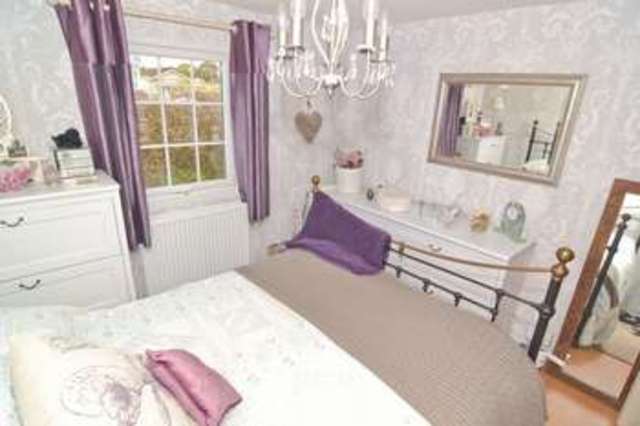  Image of 1 bedroom Property for sale in Hockley Mobile Homes Lower Road Hockley SS5 at Lower Road Hockley Hockley, SS5 5NQ