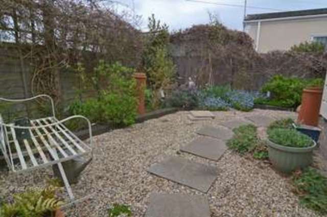  Image of 1 bedroom Property for sale in Hockley Mobile Homes Lower Road Hockley SS5 at Lower Road Hockley Hockley, SS5 5NQ