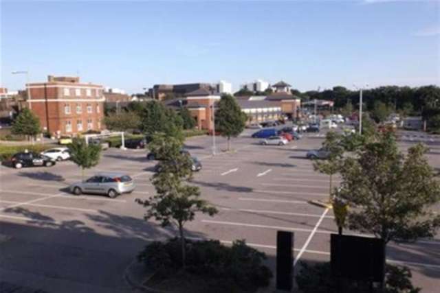  Image of Flat to rent in Hogg Lane Grays RM17 at Grays, RM17 5XN