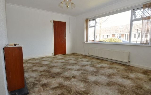  Image of 2 bedroom Bungalow for sale in Hoghton Road Leyland PR25 at Hoghton Road Array Midge Hall, PR25 1XU