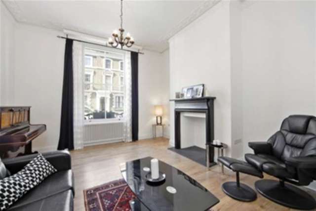 Image of 4 bedroom Flat to rent in Holland Road London W14 at London, W14 8BA