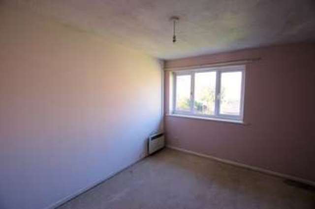  Image of 2 bedroom Terraced house for sale in Hollybrook Gardens Locks Heath Southampton SO31 at Hollybrook Gardens Locks Heath Southampton, SO31 6WJ
