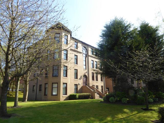  Image of 2 bedroom Flat to rent in Hughenden Gardens Glasgow G12 at Hyndland Glasgow Glasgow, G12 9XW