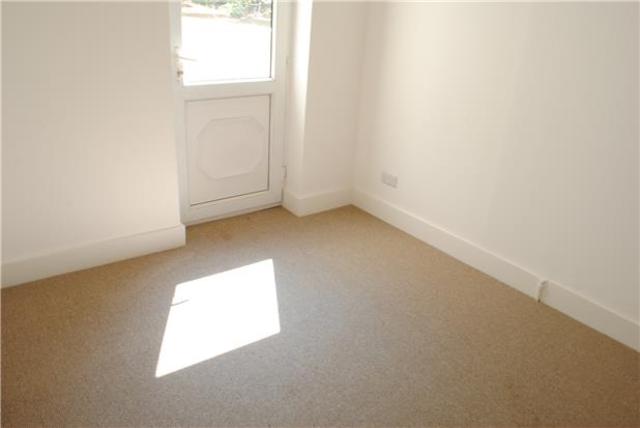  Image of 3 bedroom Property to rent in Hurrell Road Hastings TN34 at East Sussex, TN34 3PN