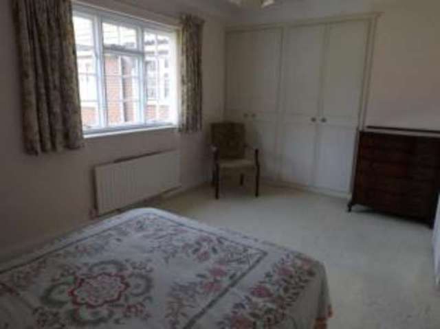  Image of 2 bedroom Flat for sale in Hutt Farm Court Ravenshead Nottingham NG15 at Ravenshead Nottingham Ravenshead, NG15 9AW