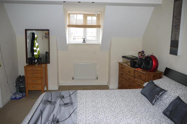  Image of 4 bedroom Detached house for sale in Ironstone Drive Leeds LS12 at Leeds  New Farnley, LS12 6LF
