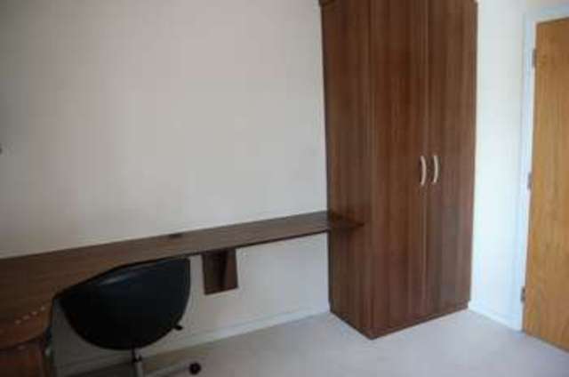  Image of 1 bedroom Flat to rent in Irwell Place Radcliffe Manchester M26 at Irwell Place Radcliffe Manchester, M26 1PW