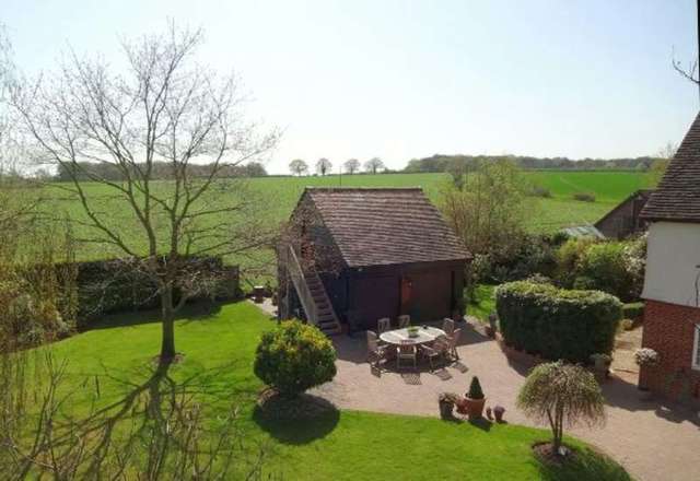  Image of 4 bedroom Semi-Detached house for sale in Ivy Barn Lane Margaretting Ingatestone CM4 at Ivy Barn Lane  Ingatestone, CM4 0PU