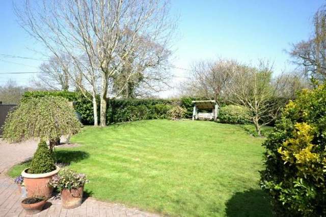  Image of 4 bedroom Semi-Detached house for sale in Ivy Barn Lane Margaretting Ingatestone CM4 at Ivy Barn Lane  Ingatestone, CM4 0PU