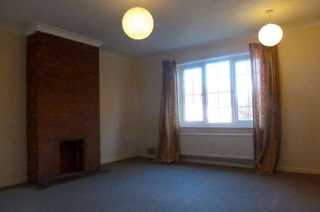  Image of 2 bedroom Flat to rent in James Alexander Mews Gipsy Lane Norwich NR5 at Gipsy Lane  Norwich, NR5 8BE