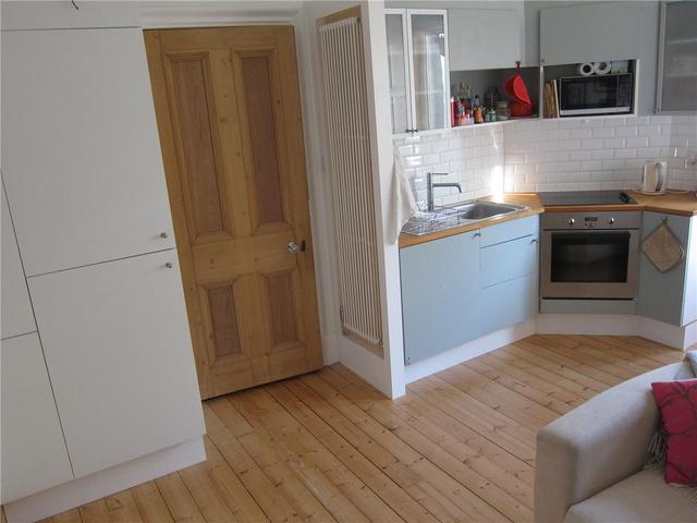  Image of 1 bedroom Flat to rent in Jameson Place Edinburgh EH6 at Leith Walk Edinburgh Edinburgh, EH6 8PB