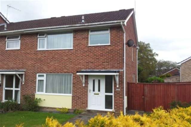  Image of 3 bedroom Detached house to rent in Jubilee Road Corfe Mullen Wimborne BH21 at Wimborne, BH21 3NH